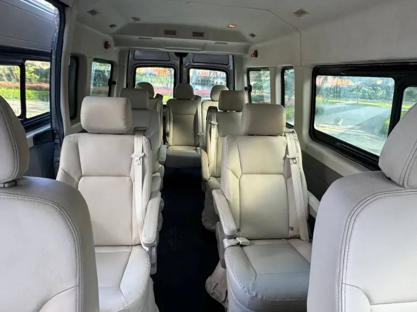 2018 MAXUS XinTu V80 2.5T 136HP L4 6MT,autocango,china used car exporter,china ev exporter,chinese used car exporter,chinese used ev exporter