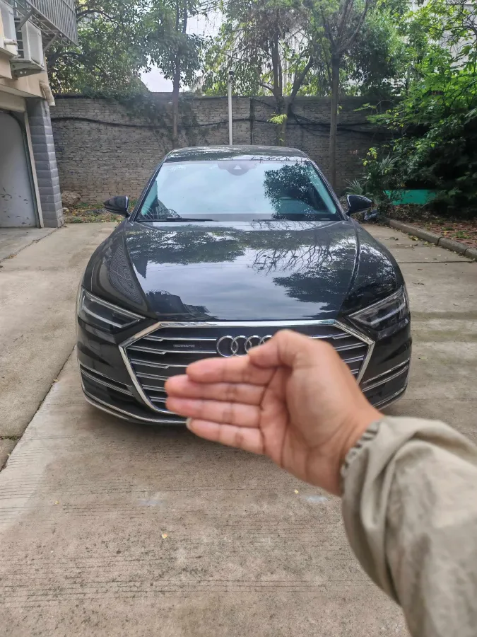 2021 Audi A8 3.0T 286HP V6 8AT,autocango,china used car exporter,china ev exporter,chinese used car exporter,chinese used ev exporter