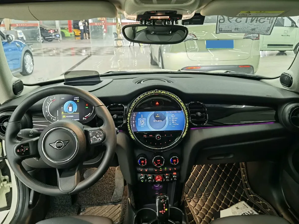 2023 MINI MINI 1.5T 136HP L3 7DCT,autocango,china used car exporter,china ev exporter,chinese used car exporter,chinese used ev exporter