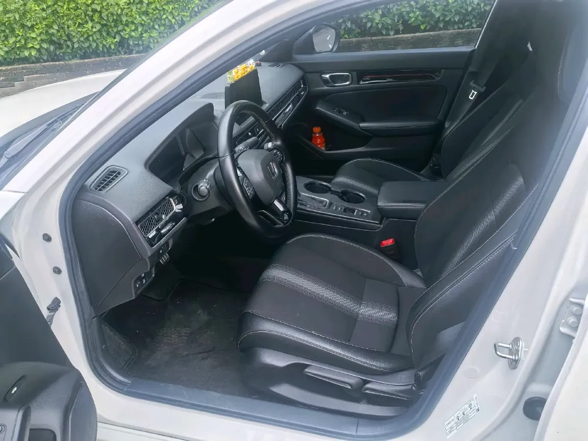 2022 Honda Civic 1.5T 182HP L4 CVT,autocango,china used car exporter,china ev exporter,chinese used car exporter,chinese used ev exporter