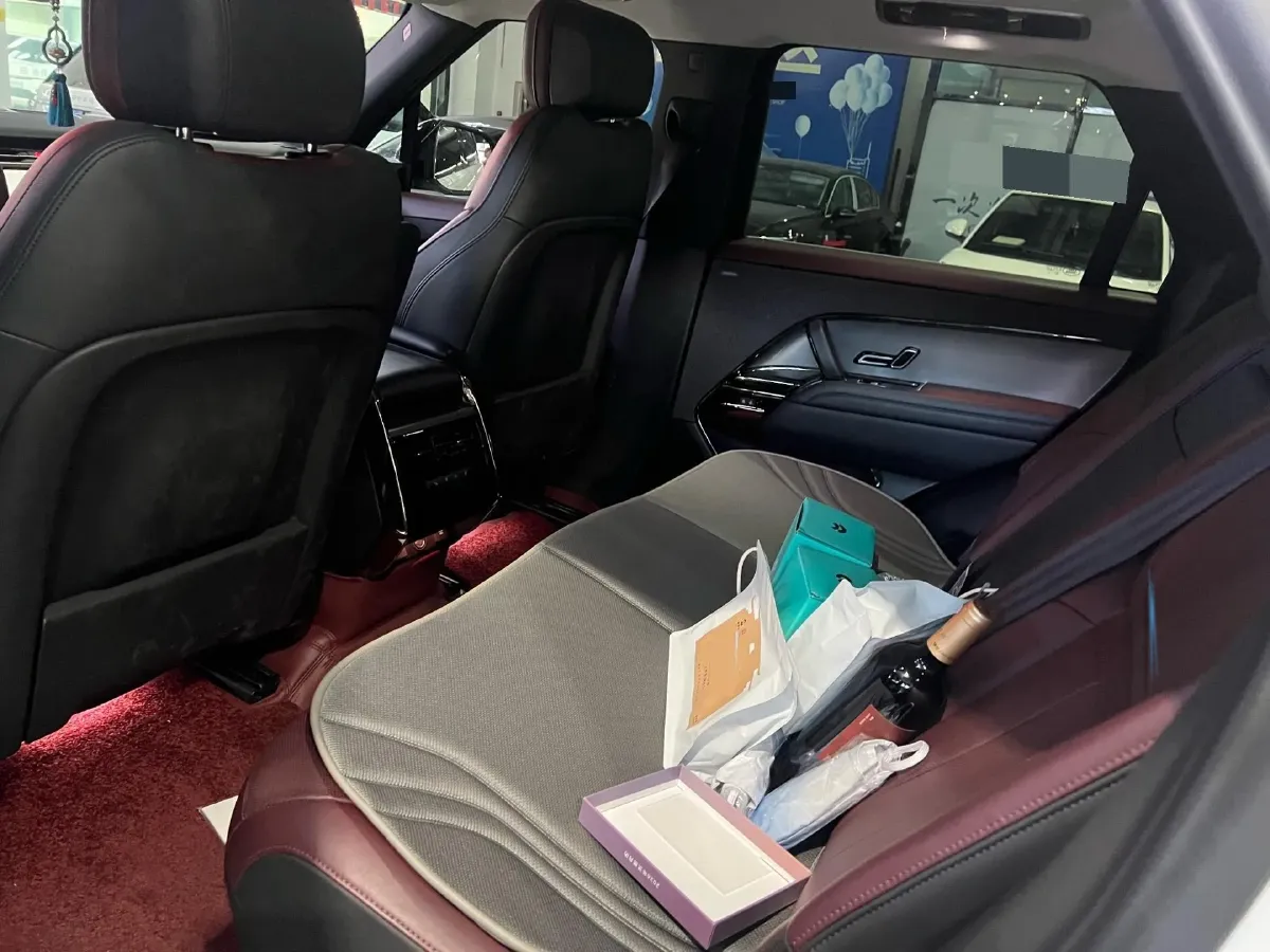 2024 Land Rover Range Rover Sport 3.0T 400HP L6 8AT,autocango,china used car exporter,china ev exporter,chinese used car exporter,chinese used ev exporter