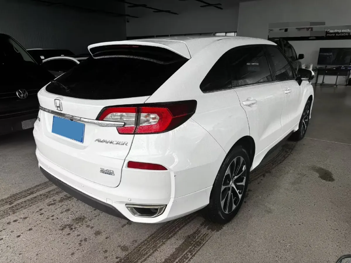 2019 Honda Avancier 1.5T 193HP L4 CVT,autocango,china used car exporter,china ev exporter,chinese used car exporter,chinese used ev exporter