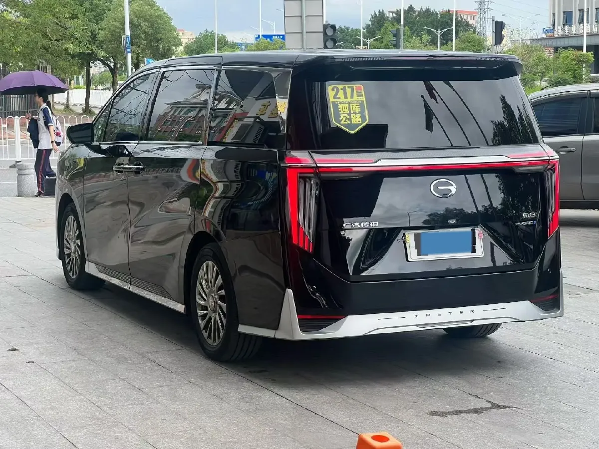 2023 GAC Trumpchi M8 2.0T 190HP L4 E-CVT Hybrid,autocango,china used car exporter,china ev exporter,chinese used car exporter,chinese used ev exporter
