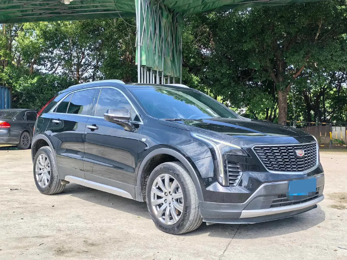 2022 Cadillac XT4 2.0T 237HP L4 9AT,autocango,china used car exporter,china ev exporter,chinese used car exporter,chinese used ev exporter