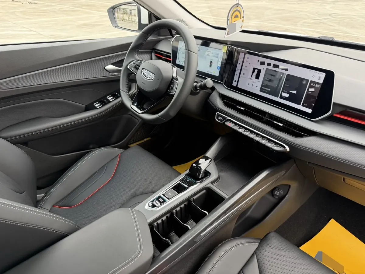 2024 Geely Binray 1.5T 181HP L4 7DCT,autocango,china used car exporter,china ev exporter,chinese used car exporter,chinese used ev exporter
