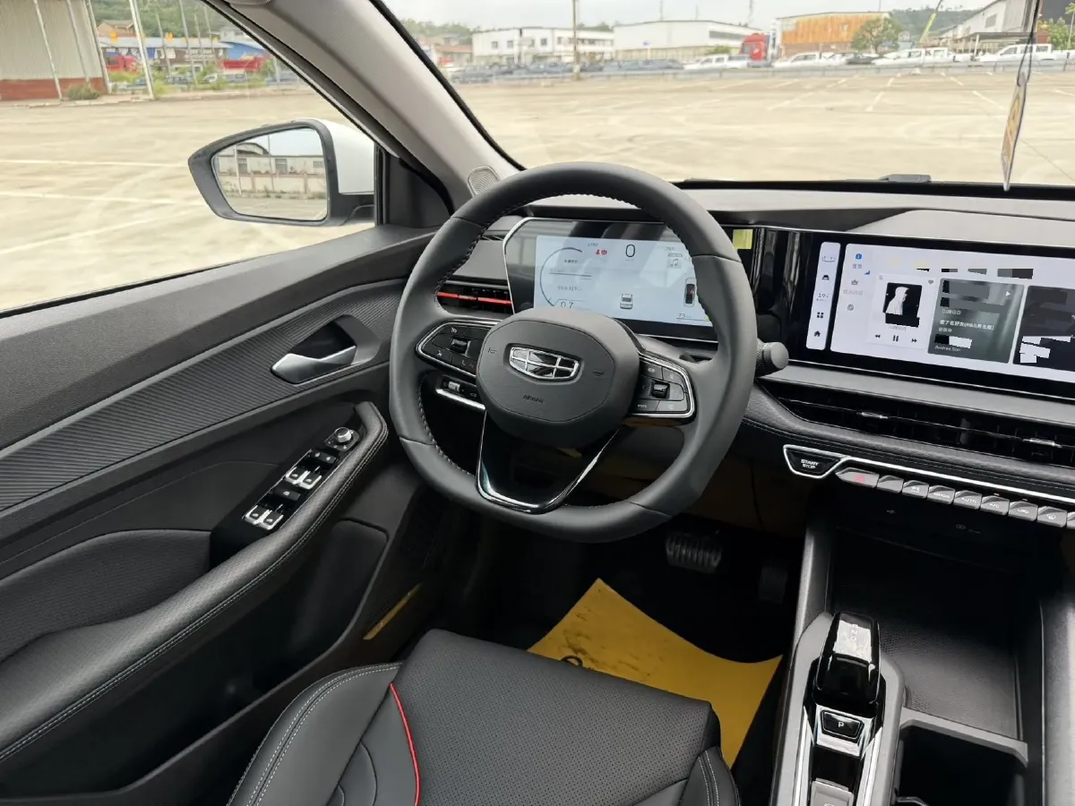 2024 Geely Binray 1.5T 181HP L4 7DCT,autocango,china used car exporter,china ev exporter,chinese used car exporter,chinese used ev exporter