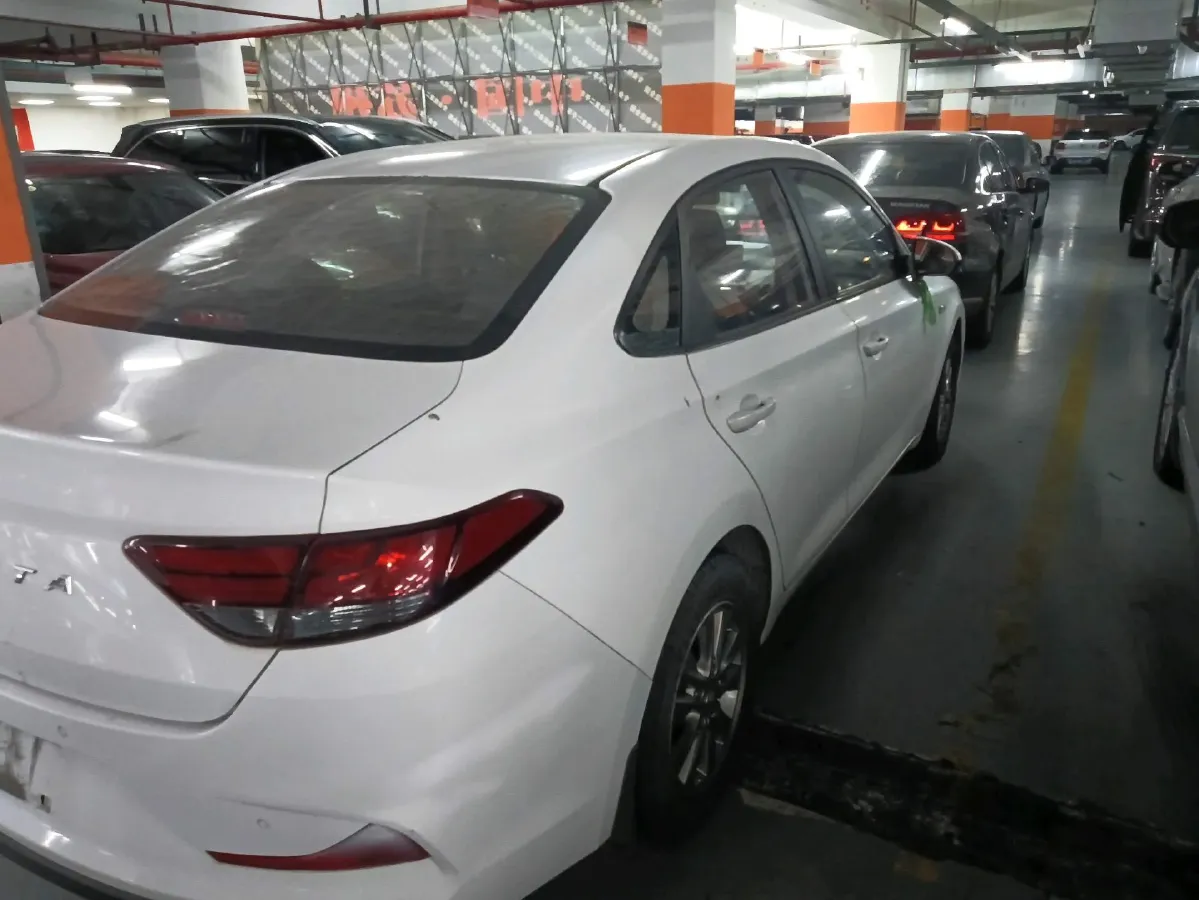 2020 Hyundai Celesta 1.6L 123HP L4 6AT,autocango,china used car exporter,china ev exporter,chinese used car exporter,chinese used ev exporter