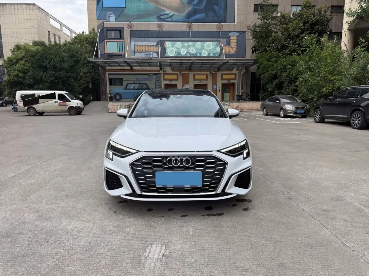 2022 Audi A3 1.4T 150HP L4 7DCT,autocango,china used car exporter,china ev exporter,chinese used car exporter,chinese used ev exporter