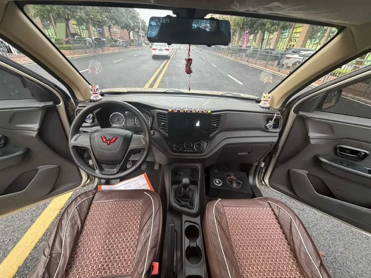 2022 JinBei Little Sea Lion X30 1.5L 102HP L4 5MT,autocango,china used car exporter,china ev exporter,chinese used car exporter,chinese used ev exporter
