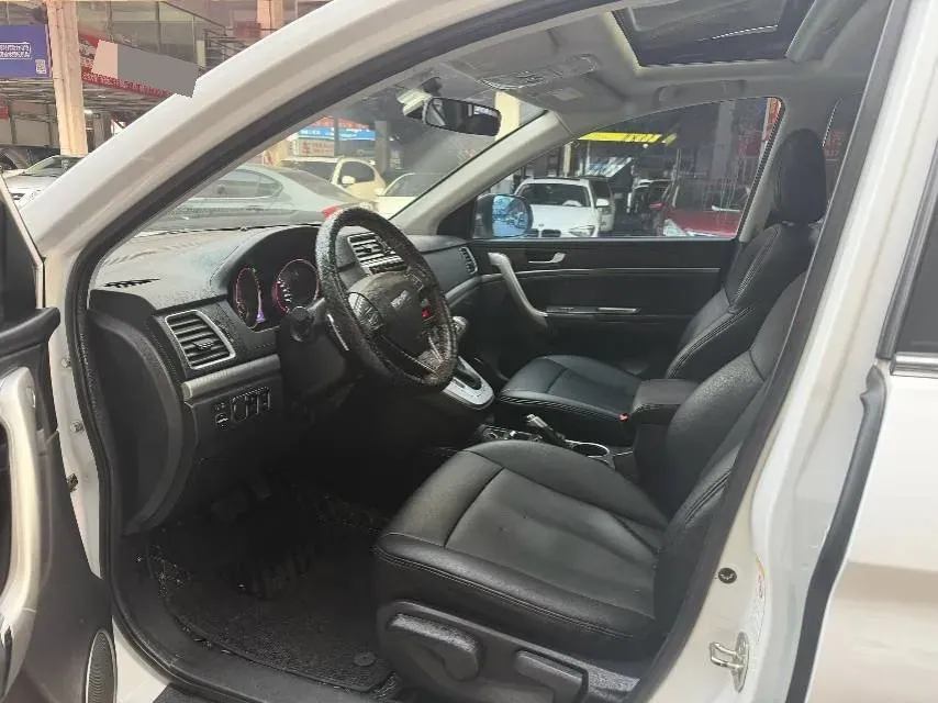 2018 Haval M6 1.5T 150HP L4 7DCT,autocango,china used car exporter,china ev exporter,chinese used car exporter,chinese used ev exporter