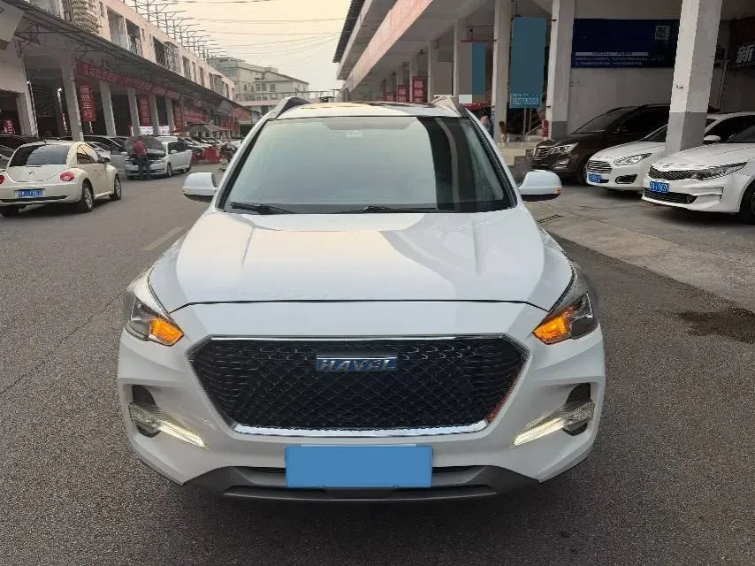 2018 Haval M6 1.5T 150HP L4 7DCT,autocango,china used car exporter,china ev exporter,chinese used car exporter,chinese used ev exporter