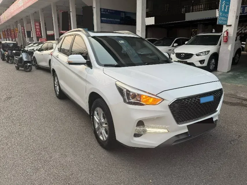 2018 Haval M6 1.5T 150HP L4 7DCT,autocango,china used car exporter,china ev exporter,chinese used car exporter,chinese used ev exporter