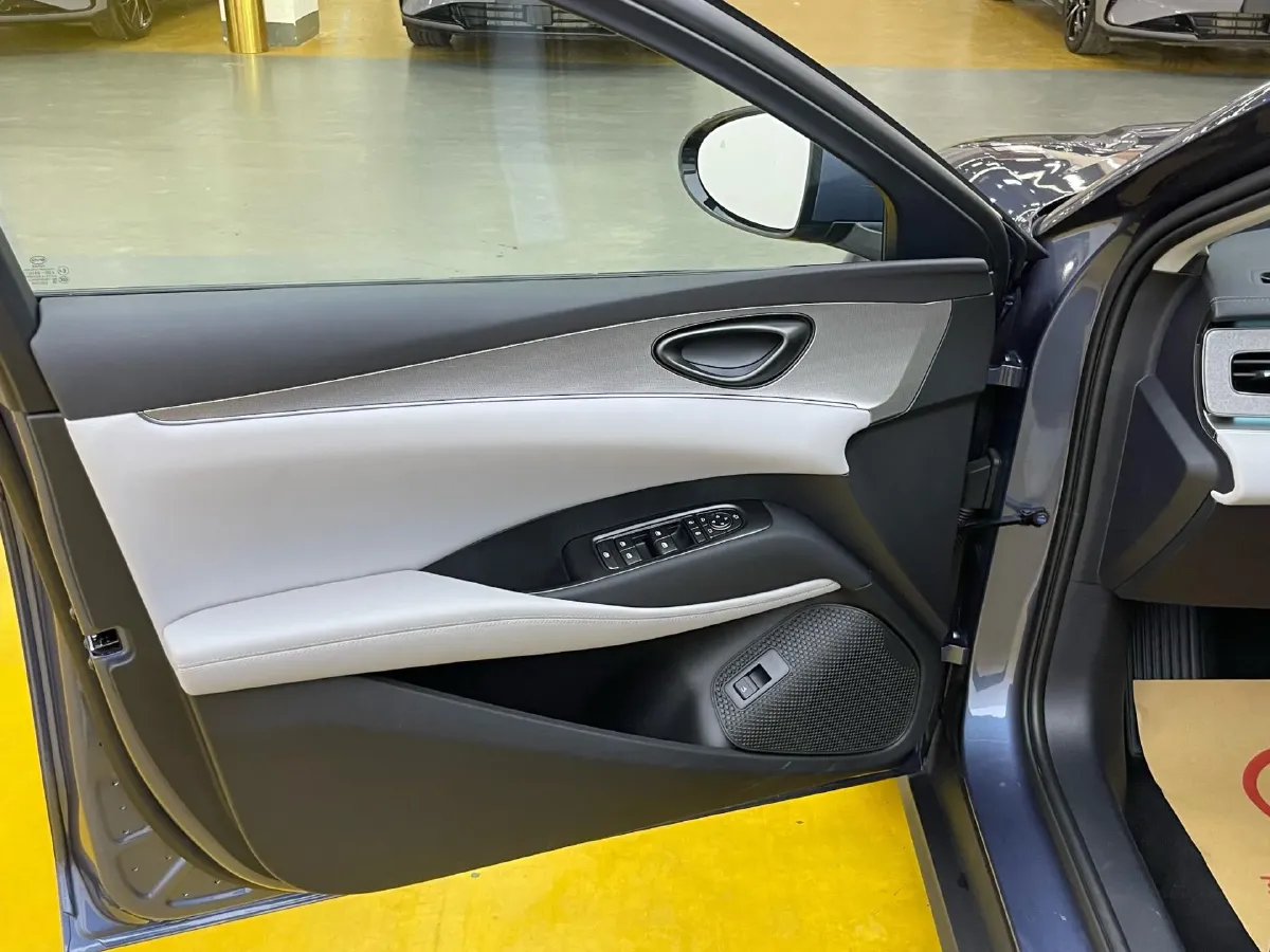 2025 BYD Seal 06 Wagon 1.5L 101HP L4 E-CVT PHEV,autocango,china used car exporter,china ev exporter,chinese used car exporter,chinese used ev exporter