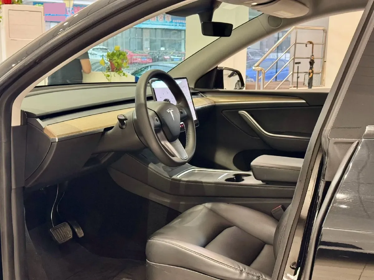 2021 Tesla Model Y BEV 76.8KWH,autocango,china used car exporter,china ev exporter,chinese used car exporter,chinese used ev exporter