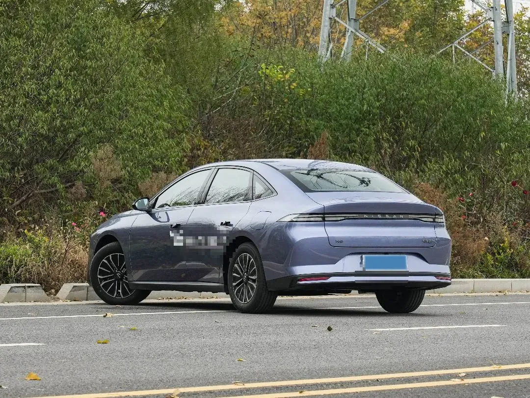2026 Nissan N7 1.5L 102HP L4 1DHT PHEV,autocango,china used car exporter,china ev exporter,chinese used car exporter,chinese used ev exporter