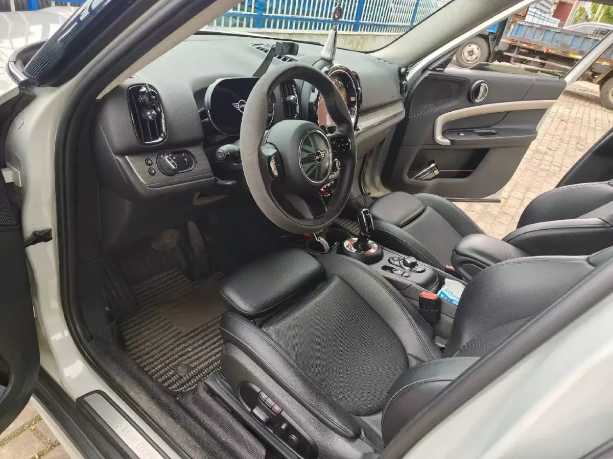 2022 MINI COUNTRYMAN 2.0T 192HP L4 8AT,autocango,china used car exporter,china ev exporter,chinese used car exporter,chinese used ev exporter