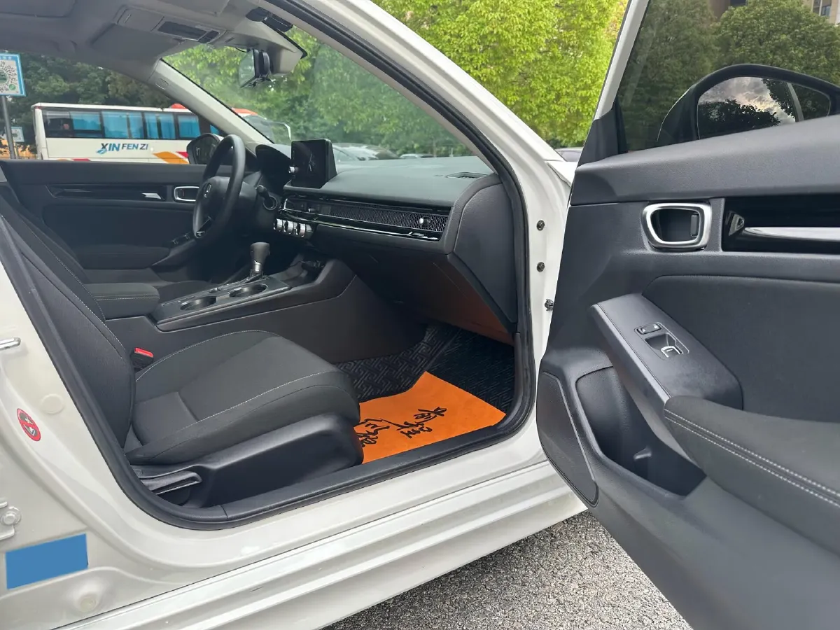 2023 Honda Civic 1.5T 182HP L4 CVT,autocango,china used car exporter,china ev exporter,chinese used car exporter,chinese used ev exporter