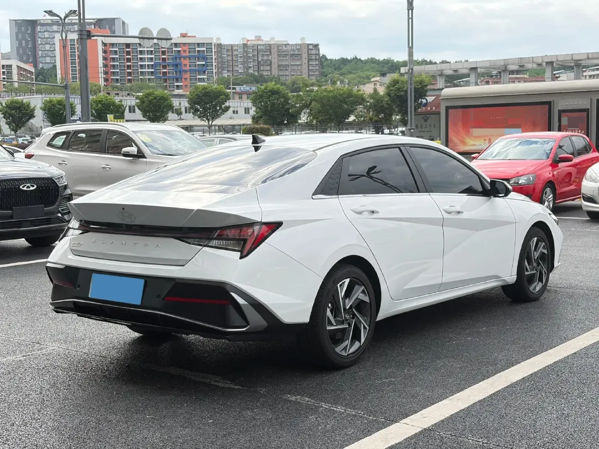 2023 Hyundai Elantra 1.5L 115HP L4 CVT,autocango,china used car exporter,china ev exporter,chinese used car exporter,chinese used ev exporter