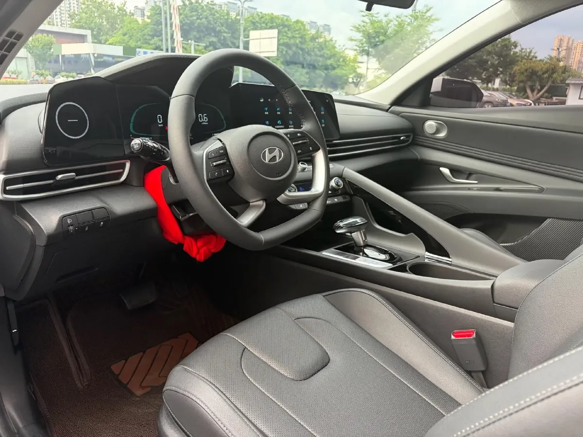 2023 Hyundai Elantra 1.5L 115HP L4 CVT,autocango,china used car exporter,china ev exporter,chinese used car exporter,chinese used ev exporter