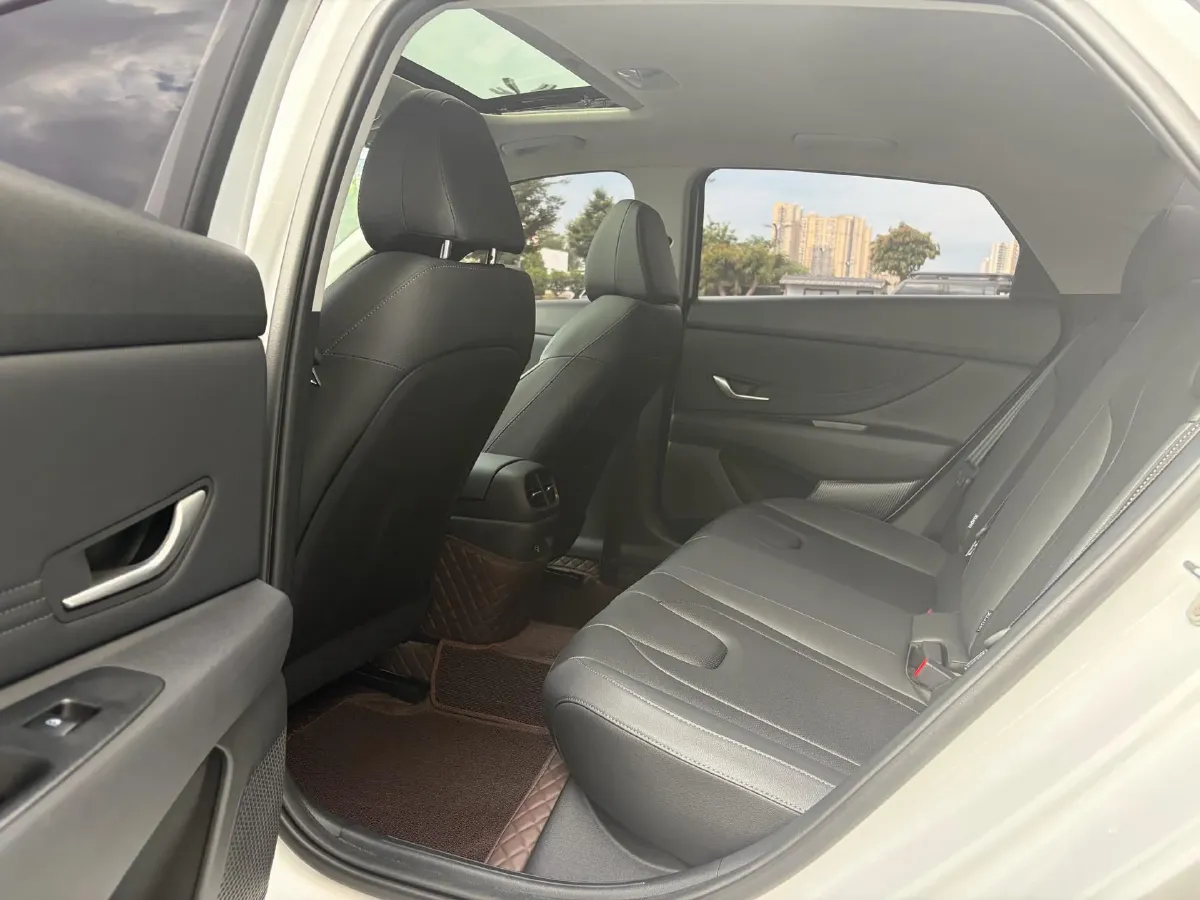 2023 Hyundai Elantra 1.5L 115HP L4 CVT,autocango,china used car exporter,china ev exporter,chinese used car exporter,chinese used ev exporter