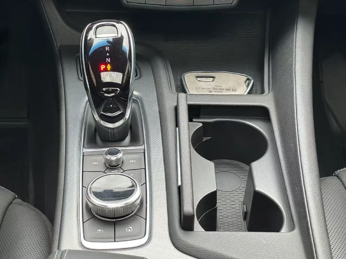 2020 Cadillac CT5 2.0T 237HP L4 10AT,autocango,china used car exporter,china ev exporter,chinese used car exporter,chinese used ev exporter