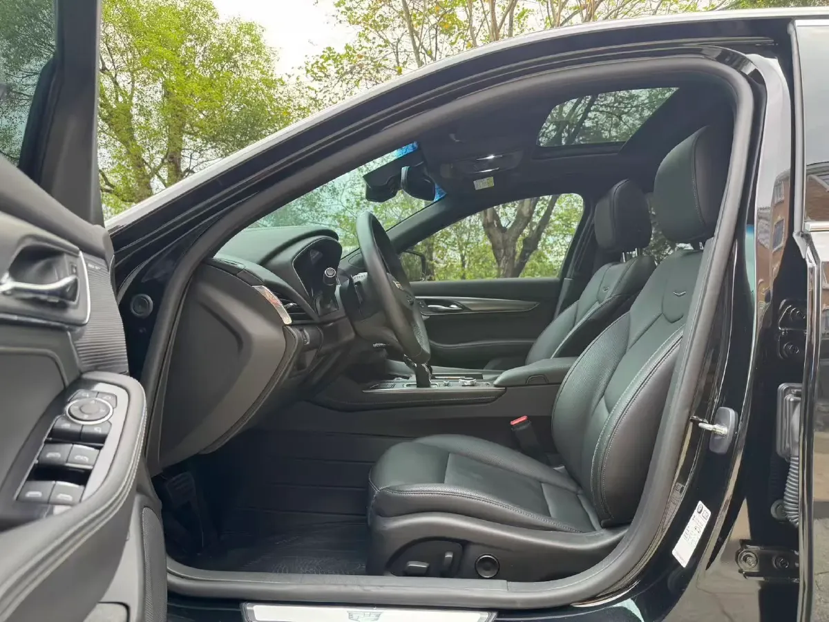 2020 Cadillac CT5 2.0T 237HP L4 10AT,autocango,china used car exporter,china ev exporter,chinese used car exporter,chinese used ev exporter