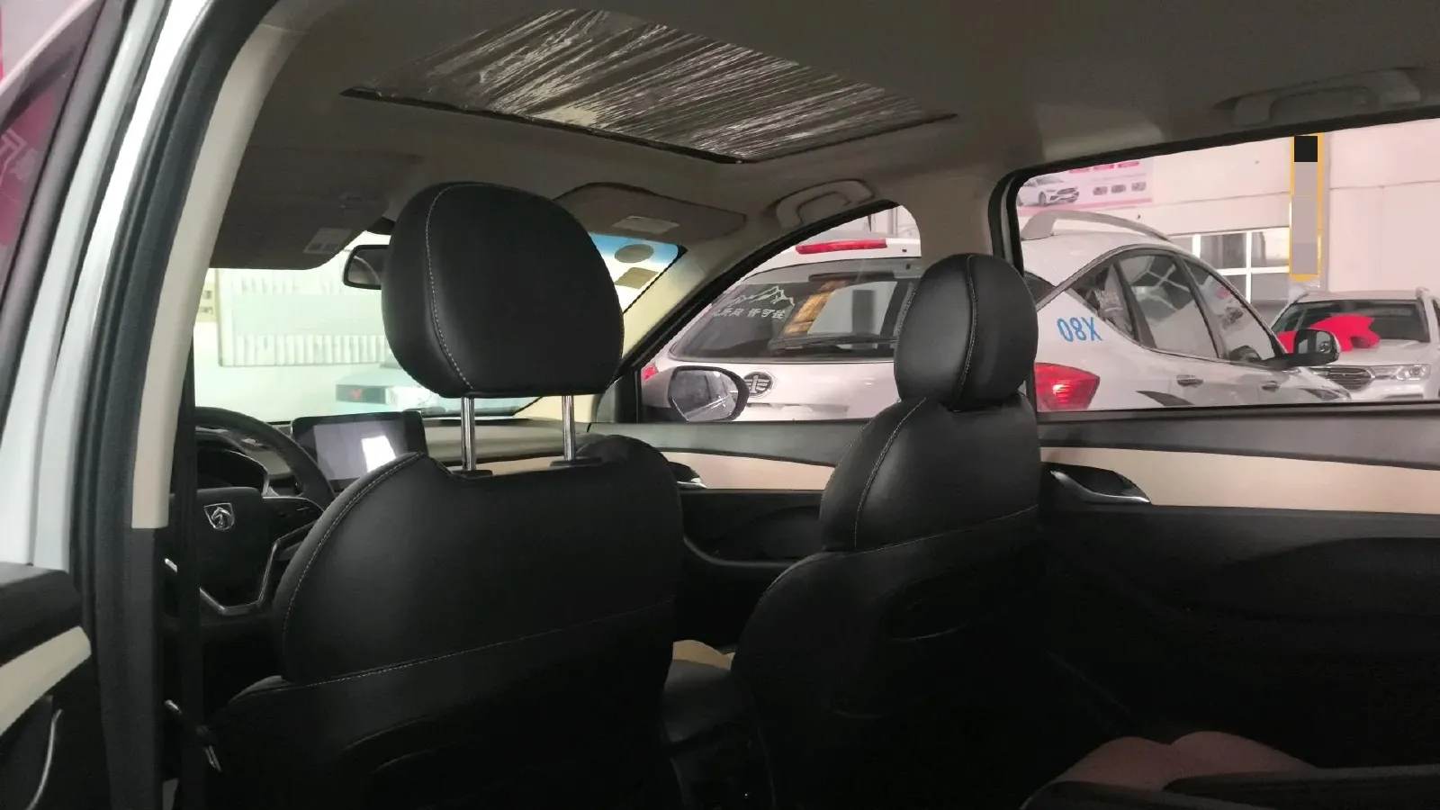 2018 BaoJun 360 1.5L 112HP L4 6MT,autocango,china used car exporter,china ev exporter,chinese used car exporter,chinese used ev exporter
