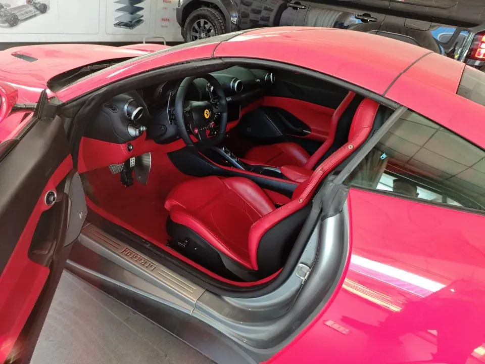 2018 Ferrari Portofino 3.9T 600HP V8 7DCT,autocango,china used car exporter,china ev exporter,chinese used car exporter,chinese used ev exporter