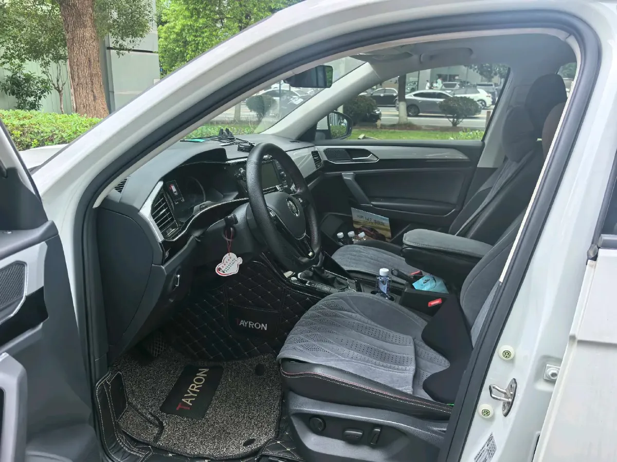 2019 Volkswagen Tayron 2.0T 186HP L4 7DCT,autocango,china used car exporter,china ev exporter,chinese used car exporter,chinese used ev exporter