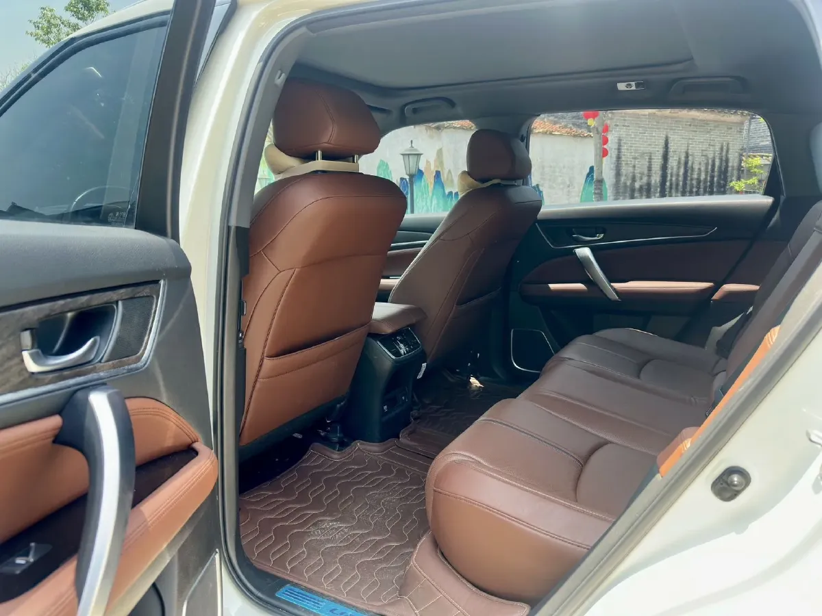 2020 Honda UR-V 2.0T 272HP L4 9AT,autocango,china used car exporter,china ev exporter,chinese used car exporter,chinese used ev exporter