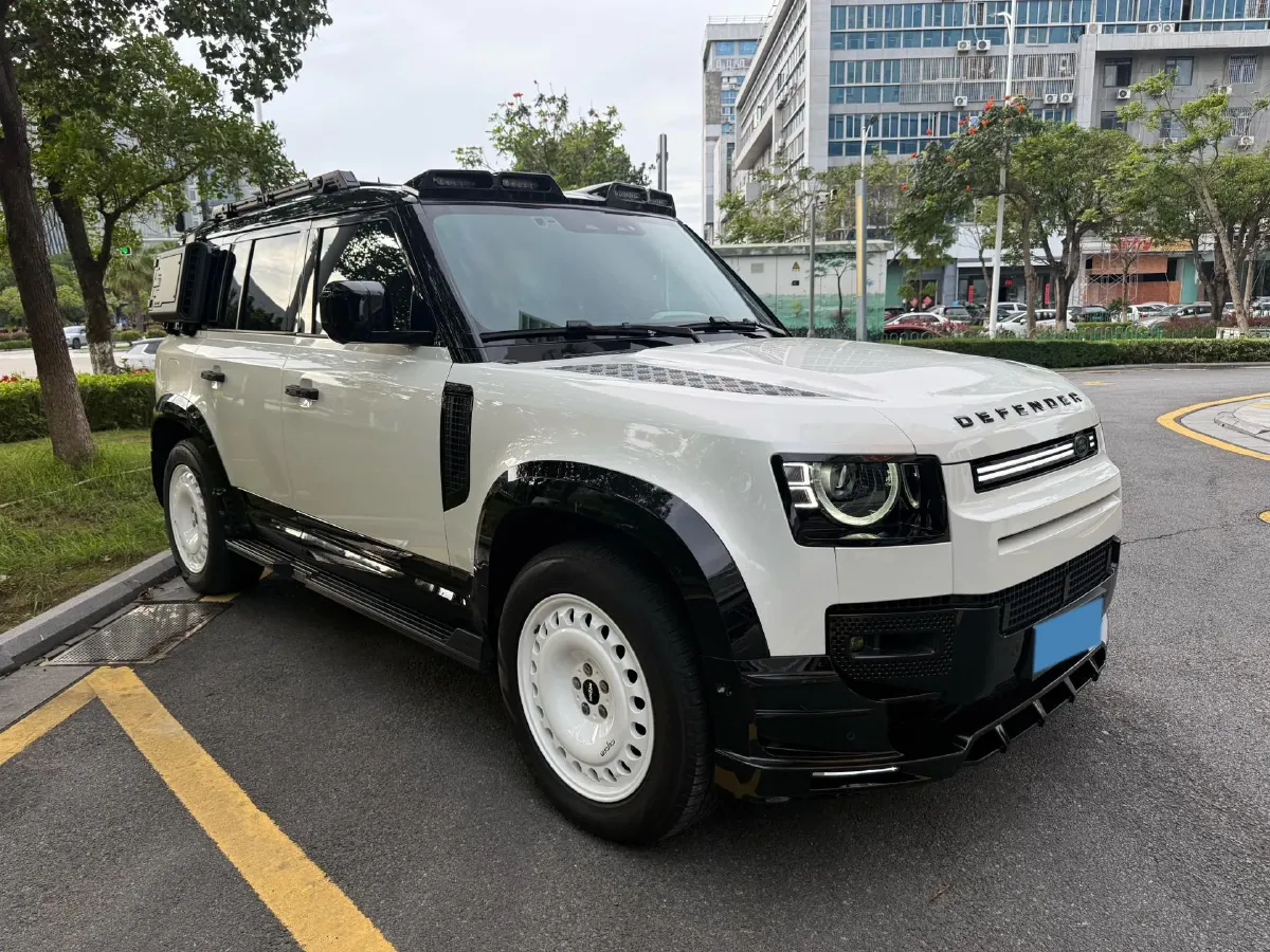 2023 Land Rover Defender 3.0T 400HP L6 8AT,autocango,china used car exporter,china ev exporter,chinese used car exporter,chinese used ev exporter