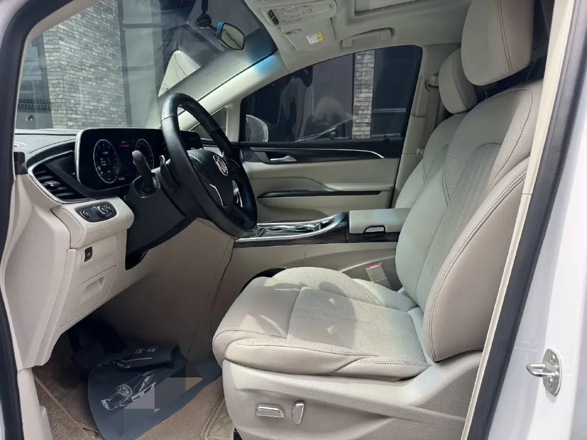 2022 Buick GL8 2.0T 237HP L4 9AT,autocango,china used car exporter,china ev exporter,chinese used car exporter,chinese used ev exporter