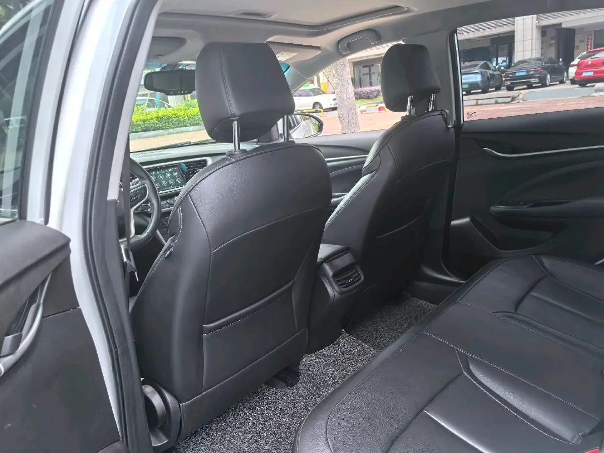 2019 Buick GL6 1.3T 163HP L3 6AT,autocango,china used car exporter,china ev exporter,chinese used car exporter,chinese used ev exporter