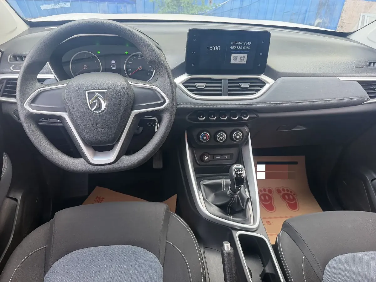 2018 BaoJun 530 1.5T 150HP L4 6MT,autocango,china used car exporter,china ev exporter,chinese used car exporter,chinese used ev exporter