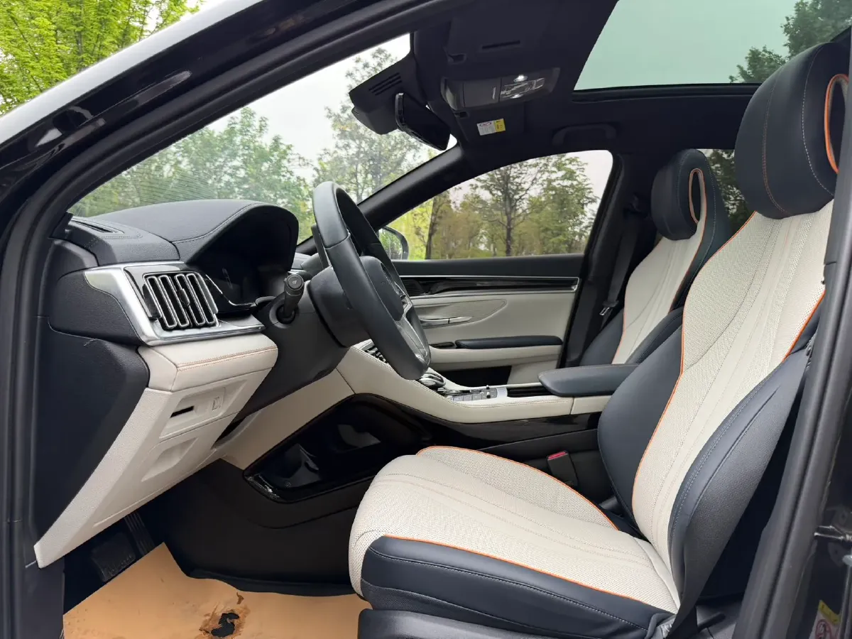 2022 Hyundai Tucson 2.0L 150HP L4 6AT Hybrid,autocango,china used car exporter,china ev exporter,chinese used car exporter,chinese used ev exporter
