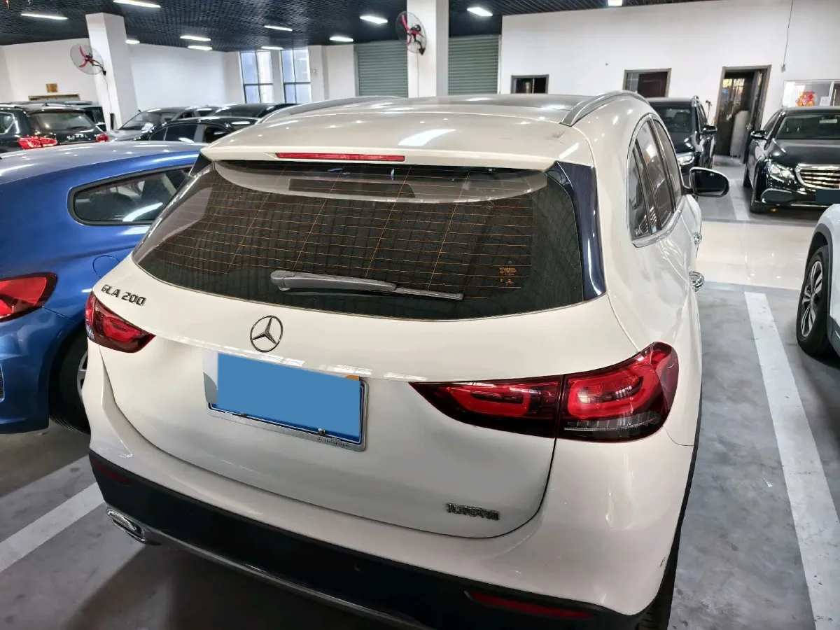 2020 Mercedes-Benz GLA Class 1.3T 163HP L4 7DCT,autocango,china used car exporter,china ev exporter,chinese used car exporter,chinese used ev exporter