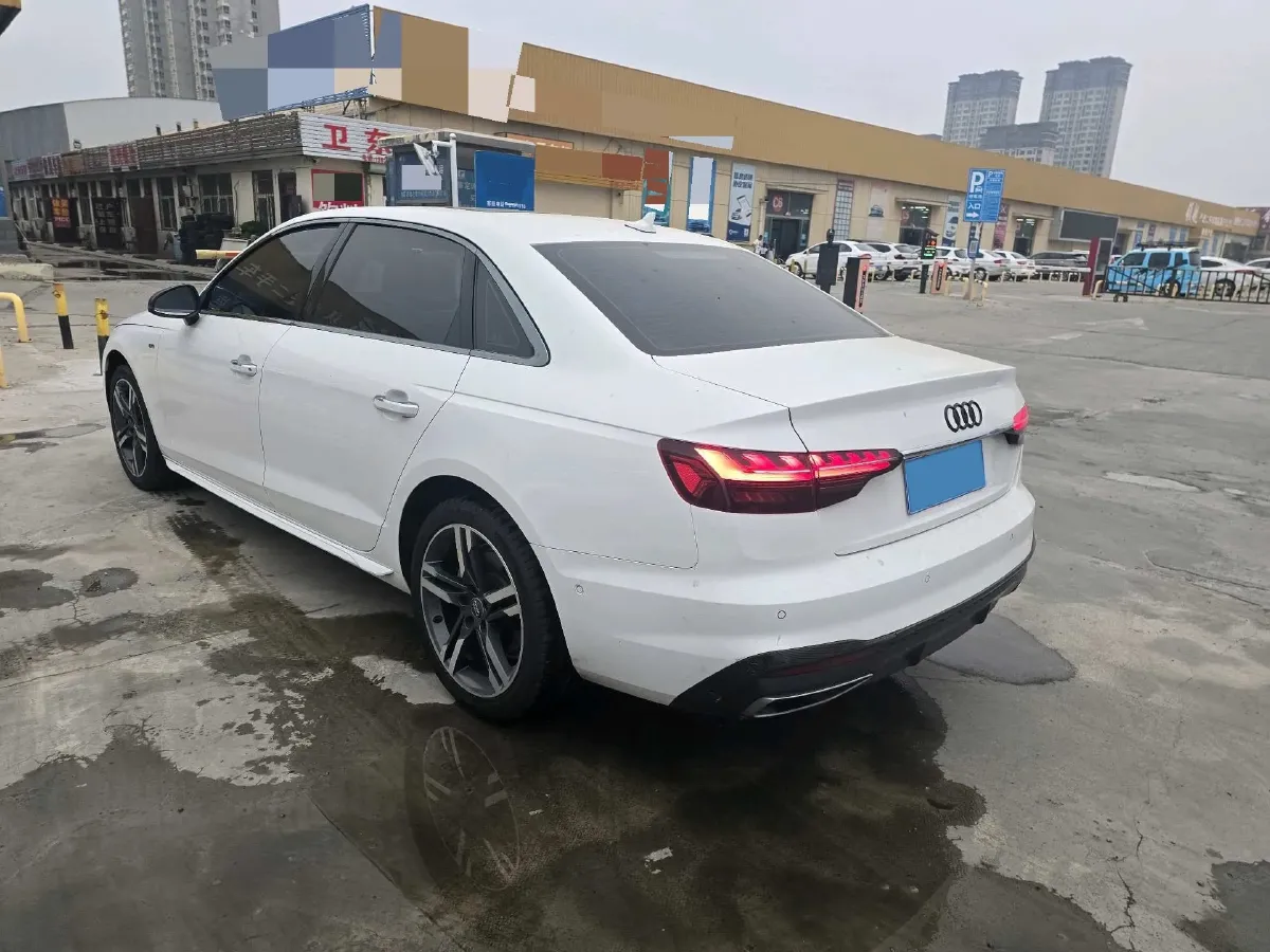 2020 Audi A4L 2.0T 190HP L4 7DCT,autocango,china used car exporter,china ev exporter,chinese used car exporter,chinese used ev exporter