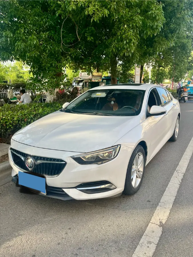 2019 Buick Regal 1.5T 170HP L4 9AT,autocango,china used car exporter,china ev exporter,chinese used car exporter,chinese used ev exporter