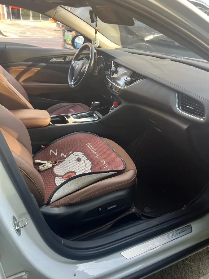 2019 Buick Regal 1.5T 170HP L4 9AT,autocango,china used car exporter,china ev exporter,chinese used car exporter,chinese used ev exporter