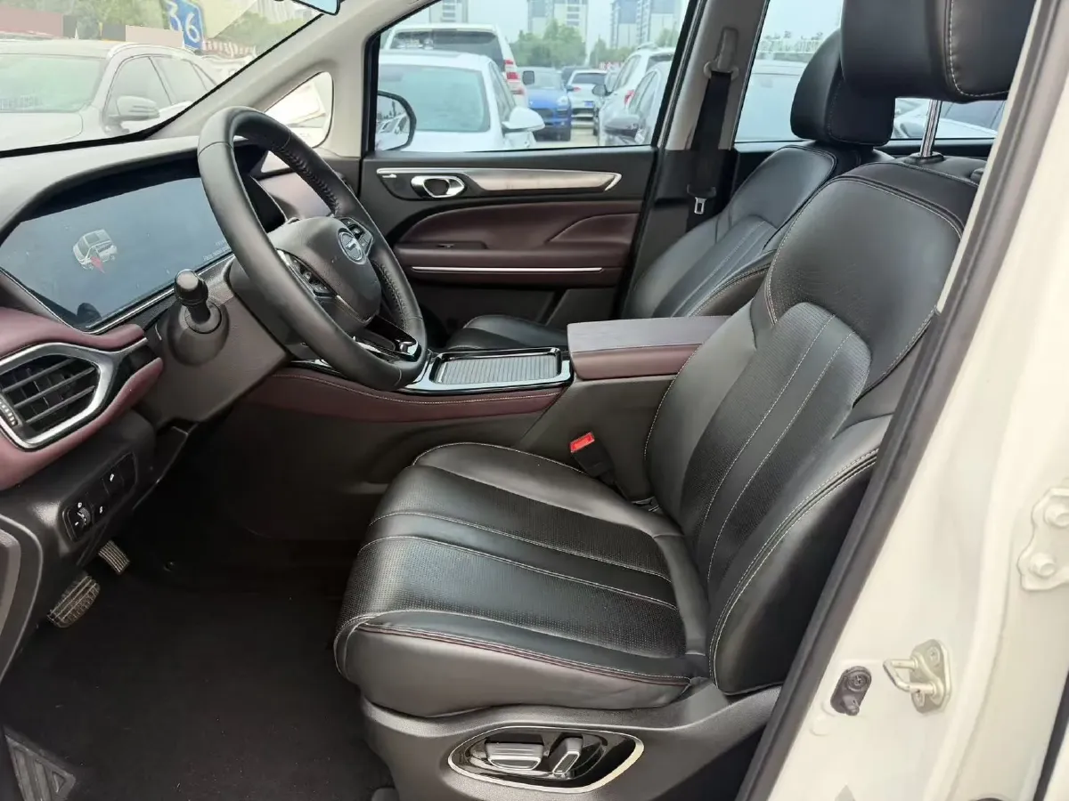 2023 GAC Trumpchi M6 1.5T 177HP L4 7DCT,autocango,china used car exporter,china ev exporter,chinese used car exporter,chinese used ev exporter