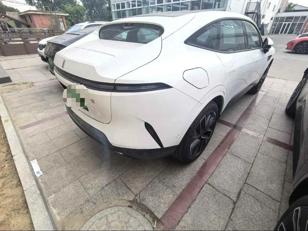 2025 Avatr 11 1.5T 156HP L4 REEV 39.05KWH,autocango,china used car exporter,china ev exporter,chinese used car exporter,chinese used ev exporter