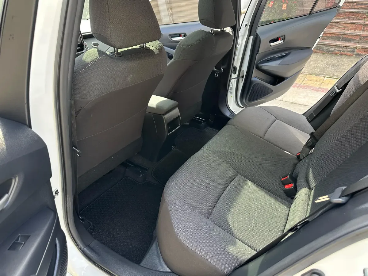 2019 Toyota Corolla 1.2T 116HP L4 CVT,autocango,china used car exporter,china ev exporter,chinese used car exporter,chinese used ev exporter