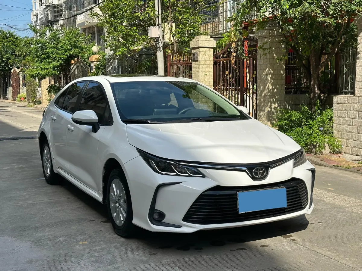 2019 Toyota Corolla 1.2T 116HP L4 CVT,autocango,china used car exporter,china ev exporter,chinese used car exporter,chinese used ev exporter