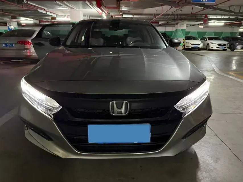2018 Honda Accord 1.5T 194HP L4 CVT,autocango,china used car exporter,china ev exporter,chinese used car exporter,chinese used ev exporter