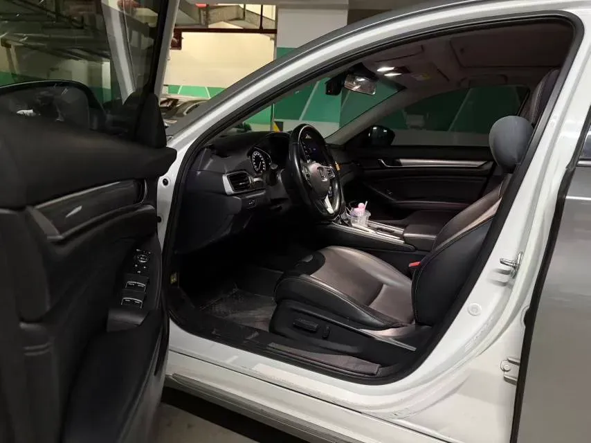 2018 Honda Accord 1.5T 194HP L4 CVT,autocango,china used car exporter,china ev exporter,chinese used car exporter,chinese used ev exporter