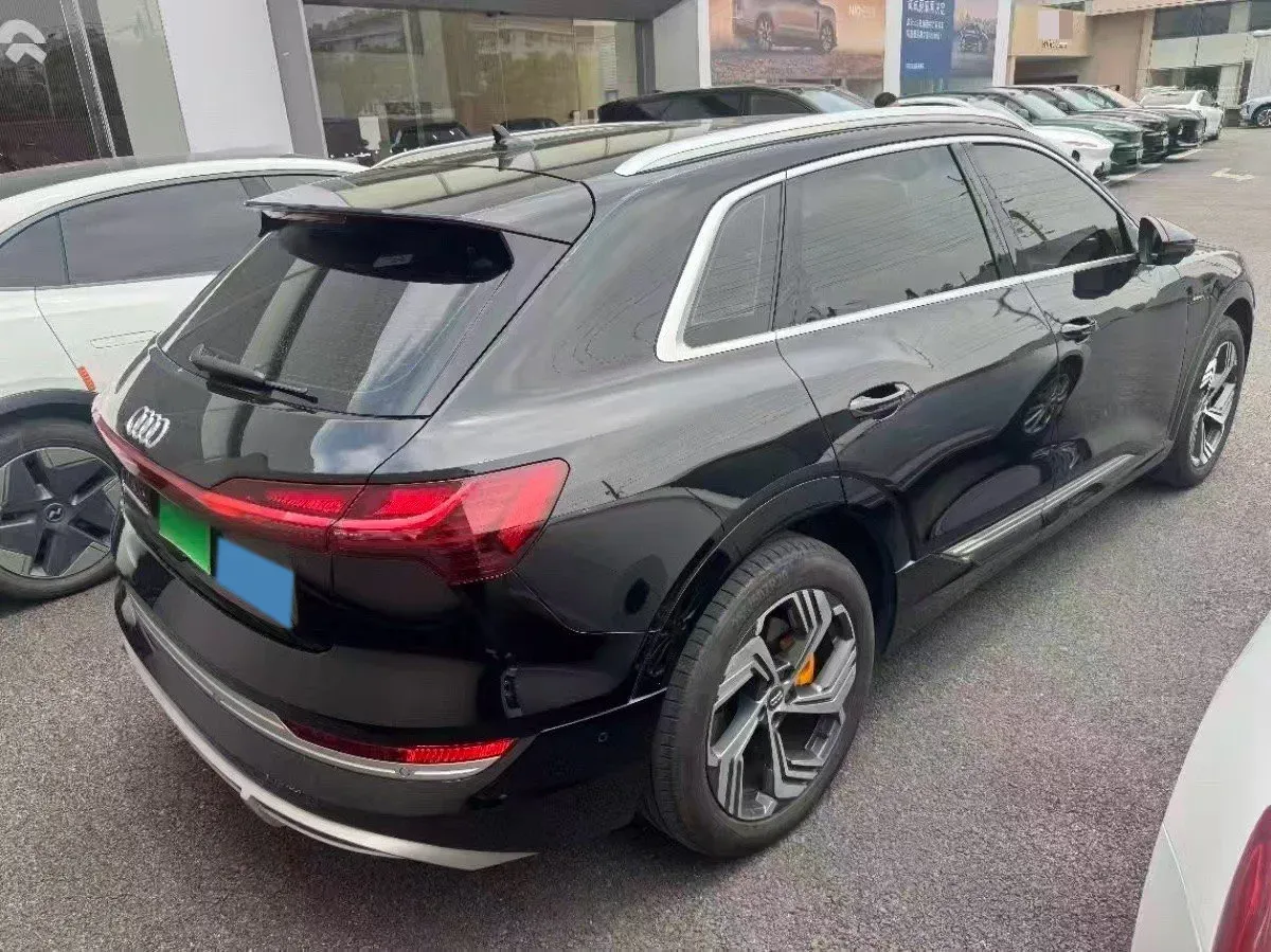 2021 Audi e-tron BEV 96.7KWH,autocango,china used car exporter,china ev exporter,chinese used car exporter,chinese used ev exporter