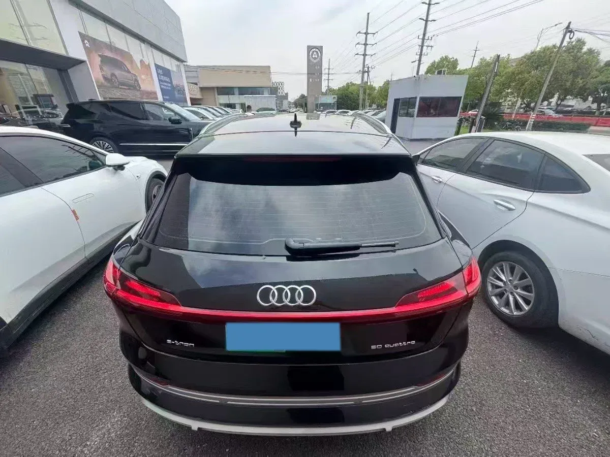 2021 Audi e-tron BEV 96.7KWH,autocango,china used car exporter,china ev exporter,chinese used car exporter,chinese used ev exporter