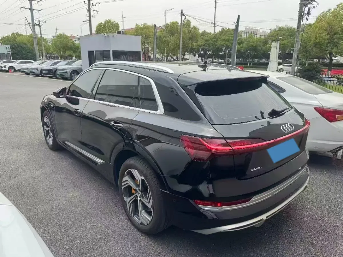 2021 Audi e-tron BEV 96.7KWH,autocango,china used car exporter,china ev exporter,chinese used car exporter,chinese used ev exporter