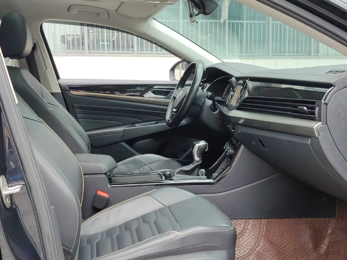 2019 Skoda Kodiak 2.0T 186HP L4 7DCT,autocango,china used car exporter,china ev exporter,chinese used car exporter,chinese used ev exporter