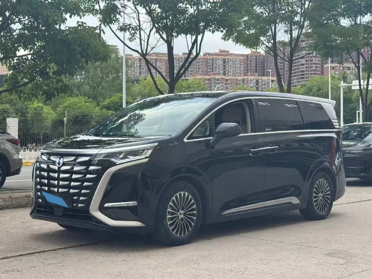 2023 Denza D9 1.5T 139HP L4 E-CVT PHEV 20.39KWH,autocango,china used car exporter,china ev exporter,chinese used car exporter,chinese used ev exporter